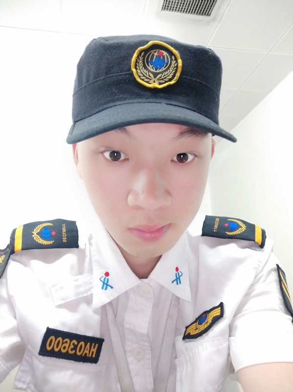 龙龙的第一张照片--湖南上门女婿服务网