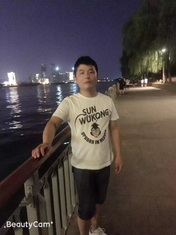 古月的第二张照片--湖南上门女婿服务网